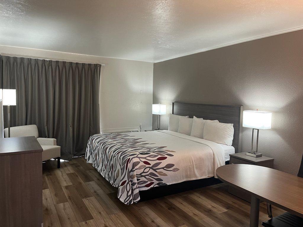 Red Roof Inn 매디슨빌 외부 사진