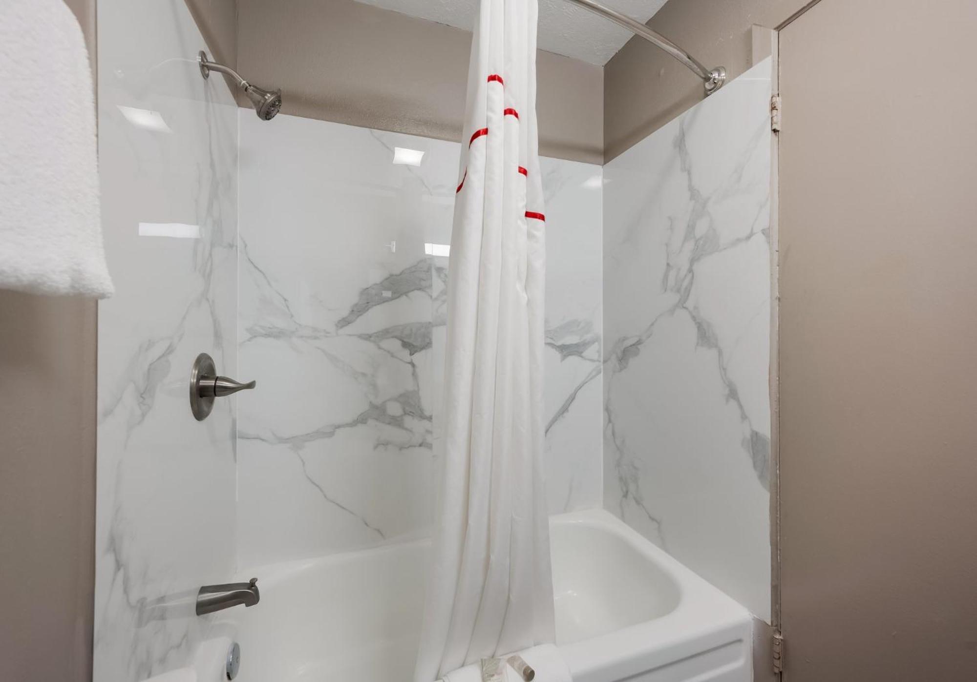 Red Roof Inn 매디슨빌 외부 사진