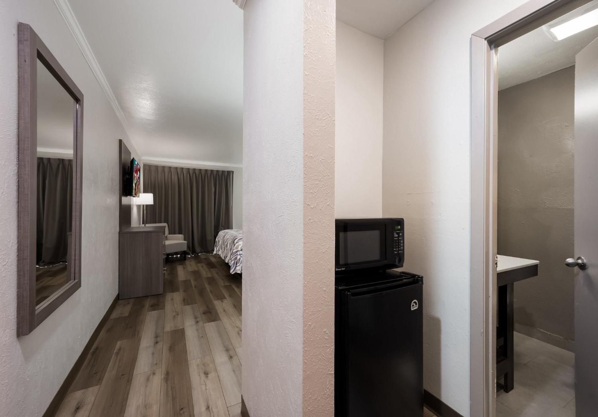Red Roof Inn 매디슨빌 외부 사진